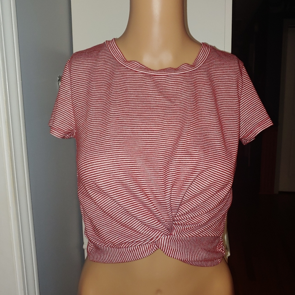 $4 Luna Chic Red & White Striped Shirt Short Sleeve Cropped Top